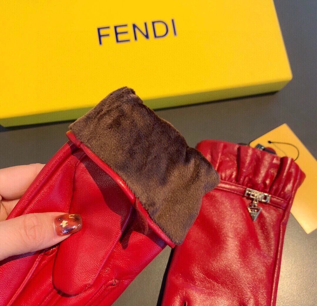 Fendi Lambskin Touchscreen Gloves Ver.G — Photo 6