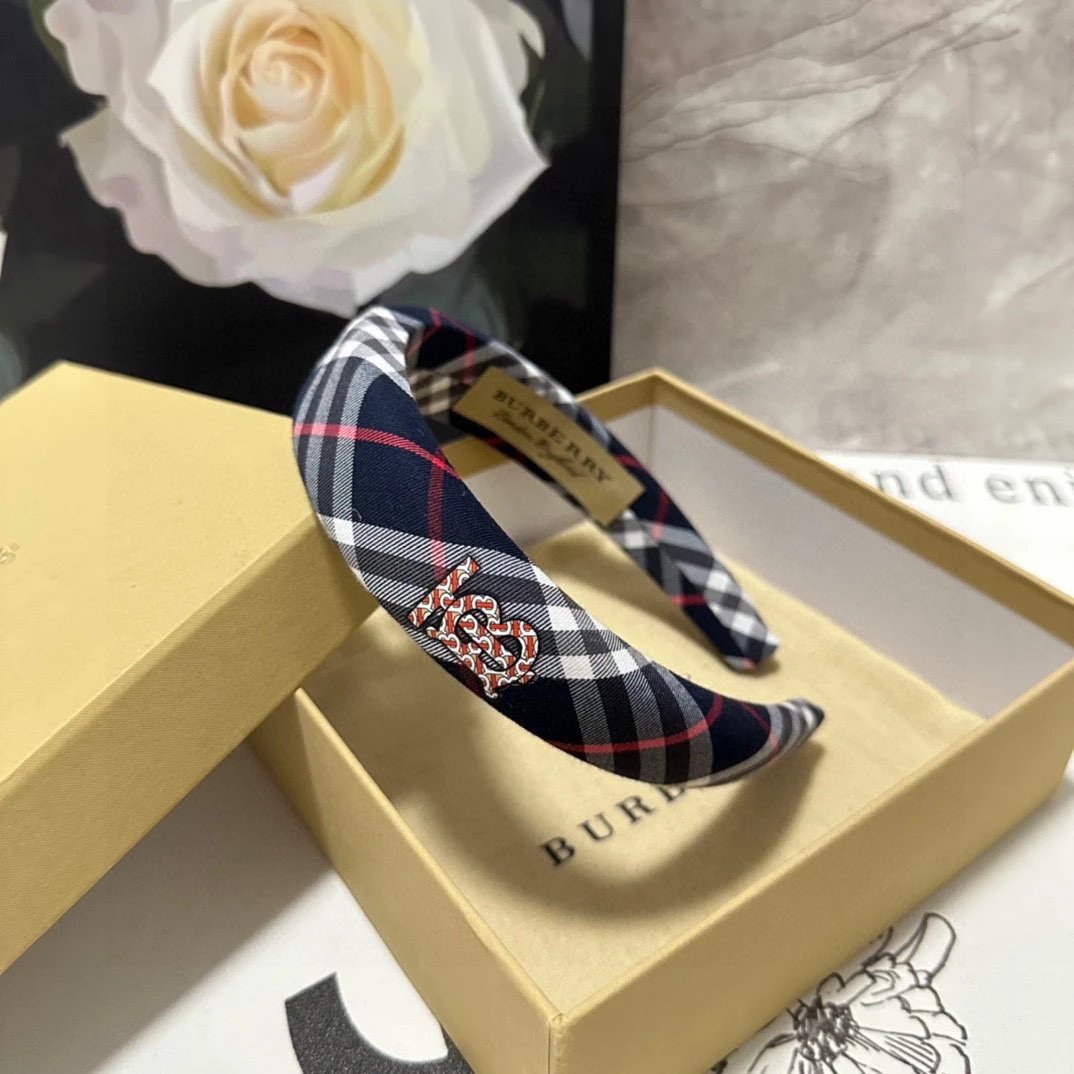 Burberry Headband Ver.J — Photo 7