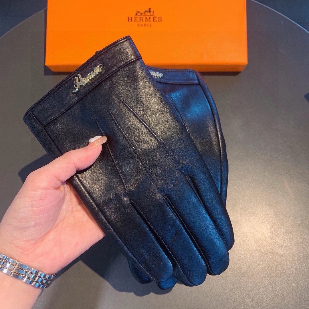 Hermes Lambskin Gloves Ver.B — Photo 4