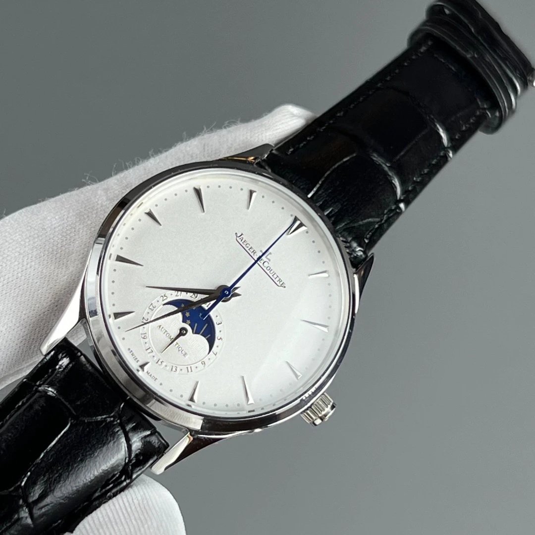 Jaeger-LeCoultre Master Automatic Watch 42mm — photo 5