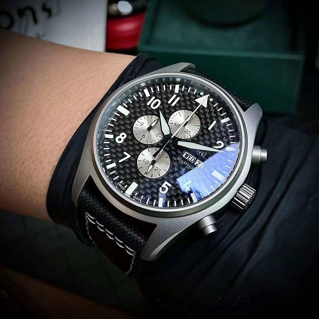 IWC Pilot Quartz Watch — photo 3