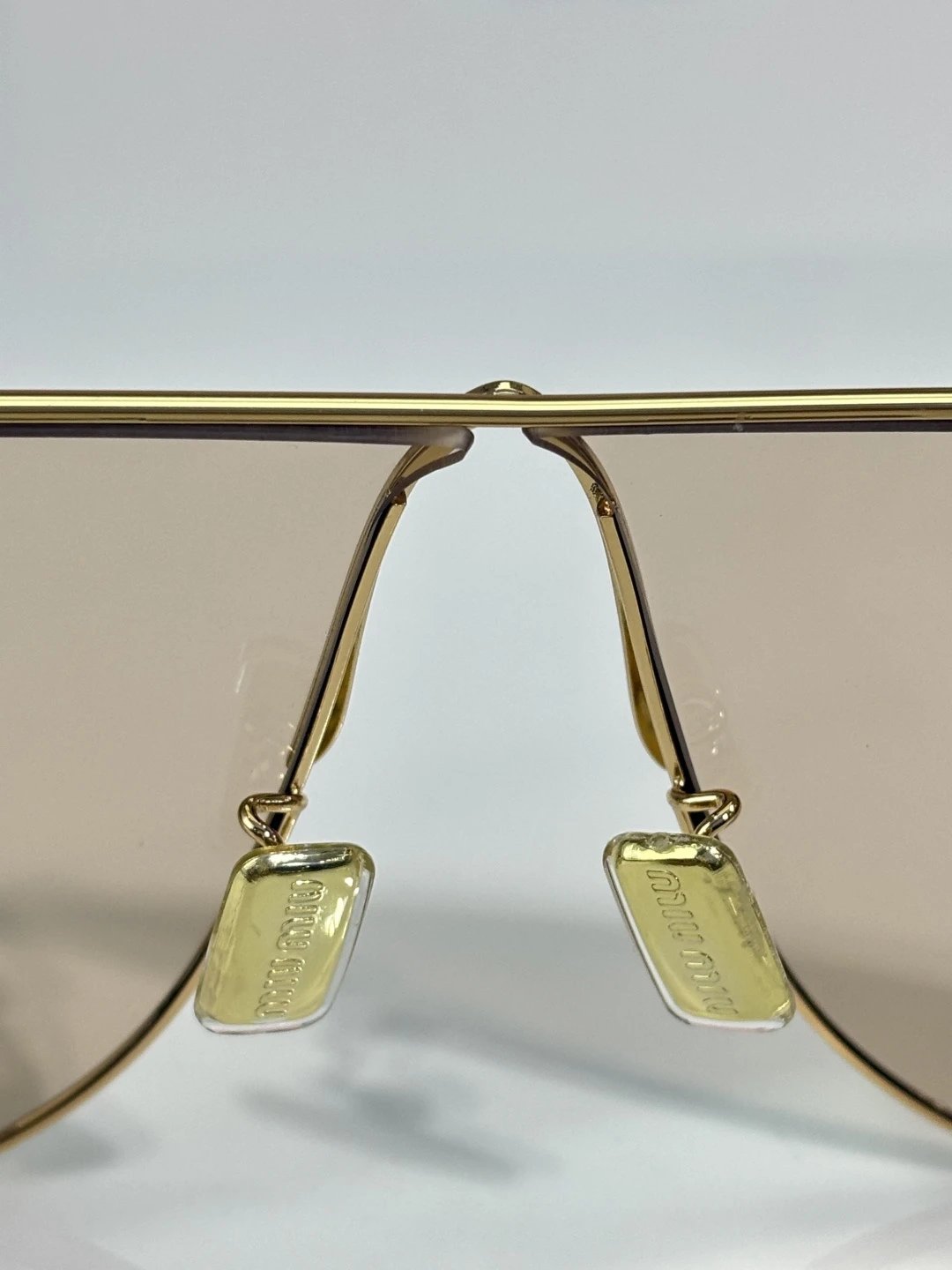 Miu Miu SMUA58 Sunglasses — photo 7
