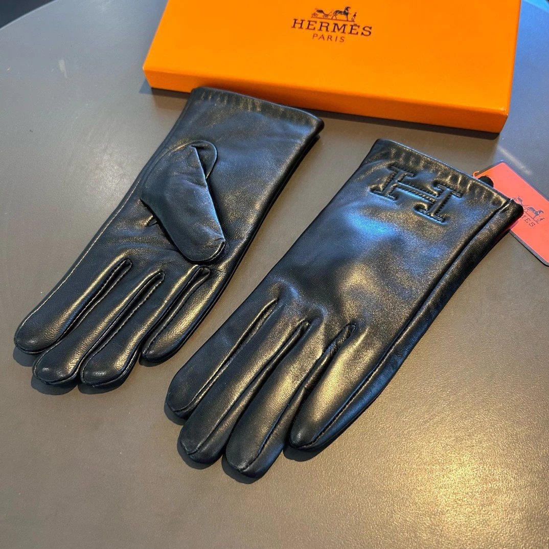 Hermes Lambskin Cashmere Gloves Ver.A — QC