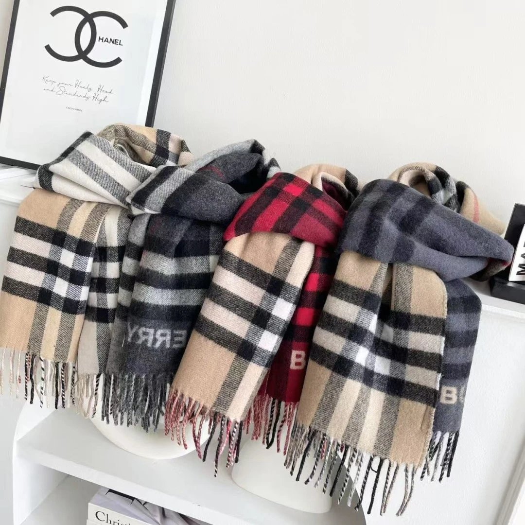 Burberry Cashmere Scarf Ver.C — QC