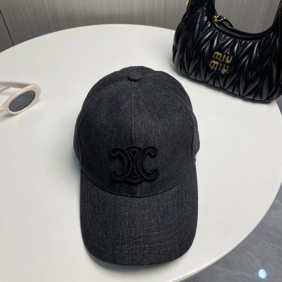 Celine Baseball Cap Ver.J — Zdjęcie 5