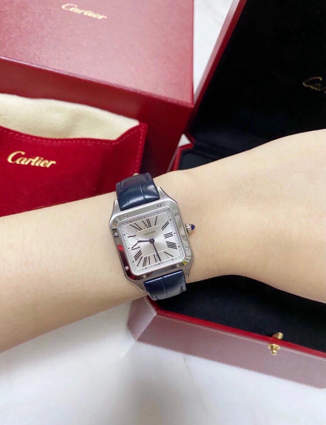Cartier Tank Quartz Couple Watch 27.5mm — Photo 2