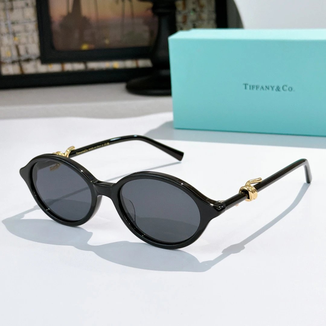 Tiffany Sunglasses Ver.C — Photo 7