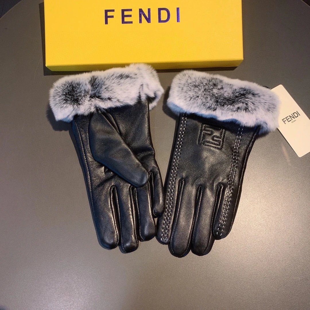 Fendi Lambskin Touchscreen Gloves Ver.B — Photo 9