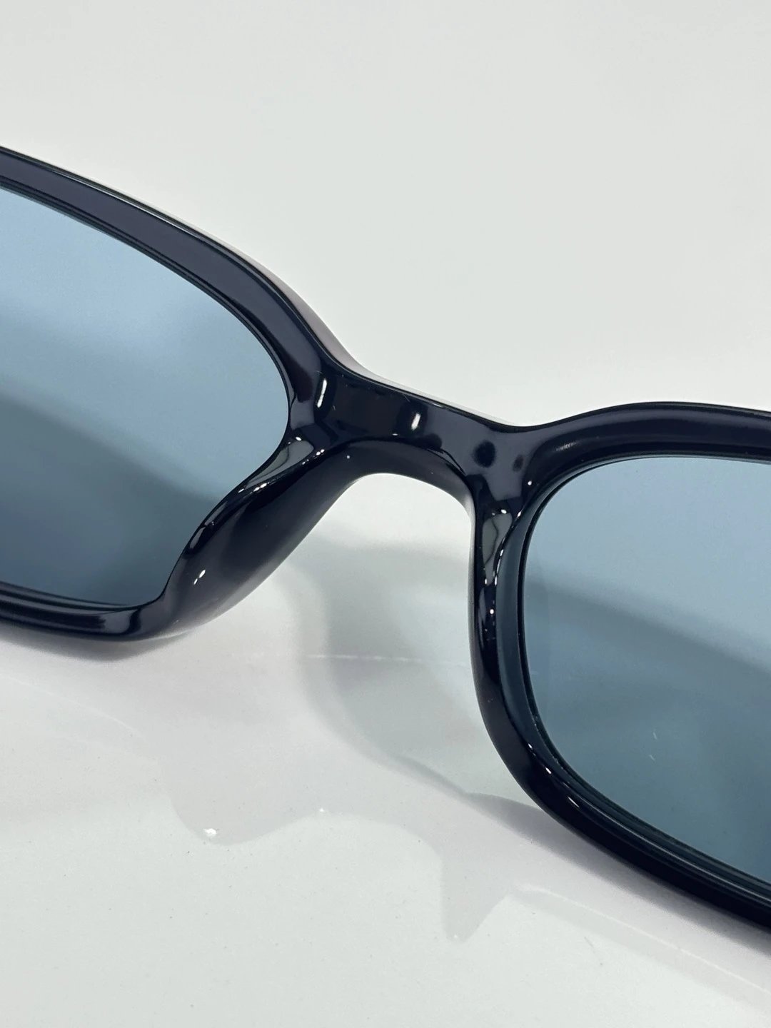 Saint Laurent SL872 Sunglasses 52-16-140 — QC