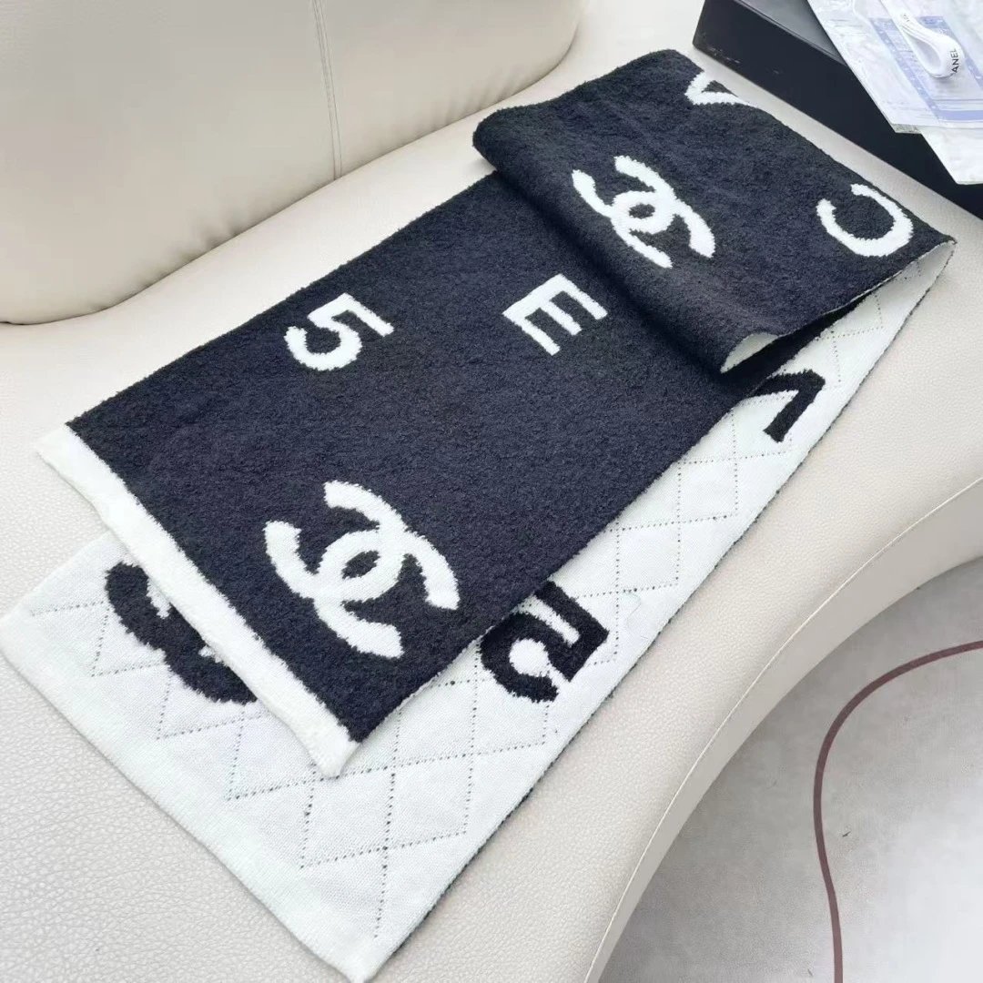 Chanel Cashmere Scarf Ver.C — QC