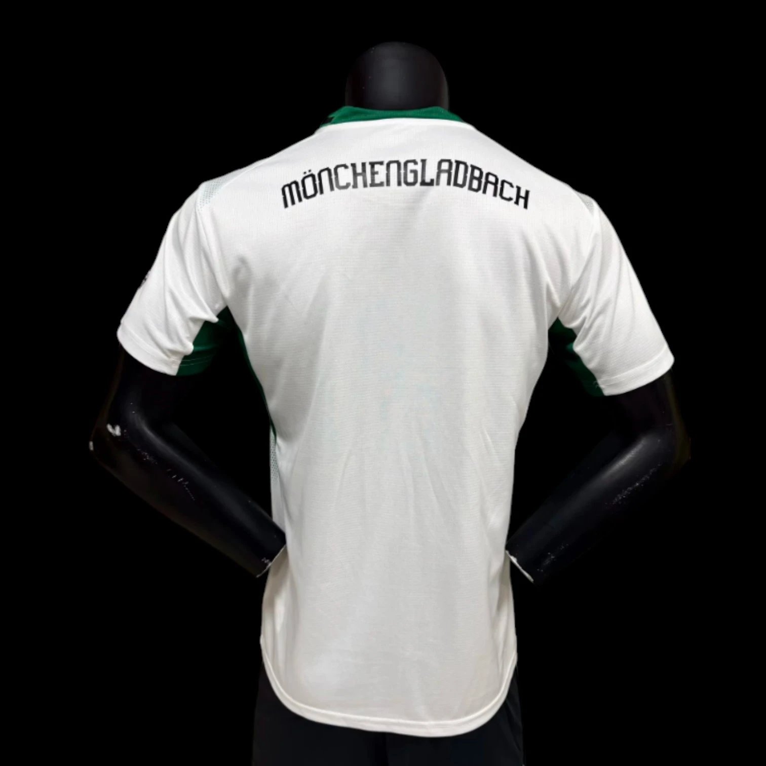 Borussia Monchengladbach 26/27 Home Jersey — Photo 2