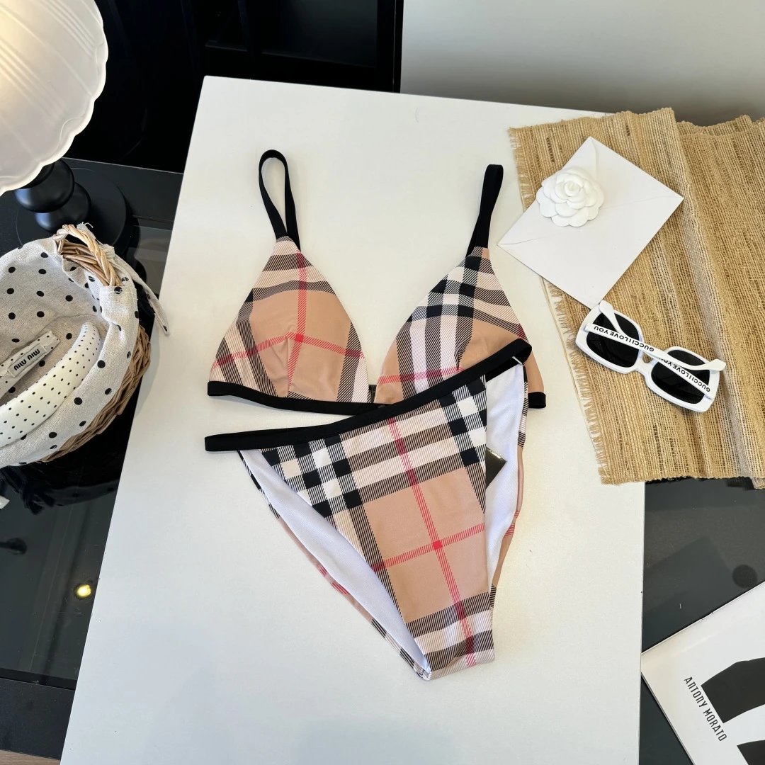 Burberry Bikini Two-Piece Swimwear Ver.A — Photo 4