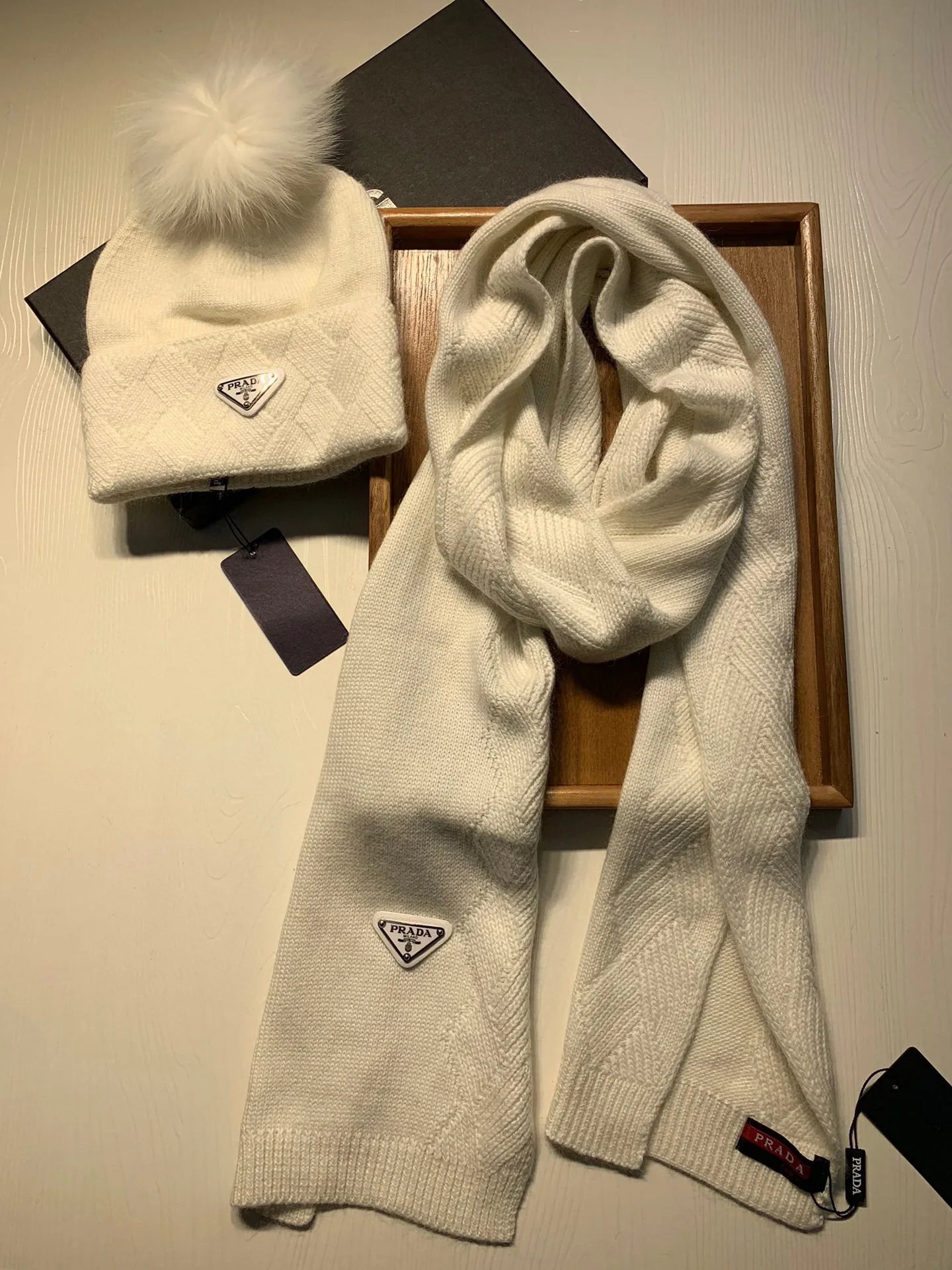 Prada Wool Rabbit Fur Scarf & Hat Set Ver.H — Photo 7