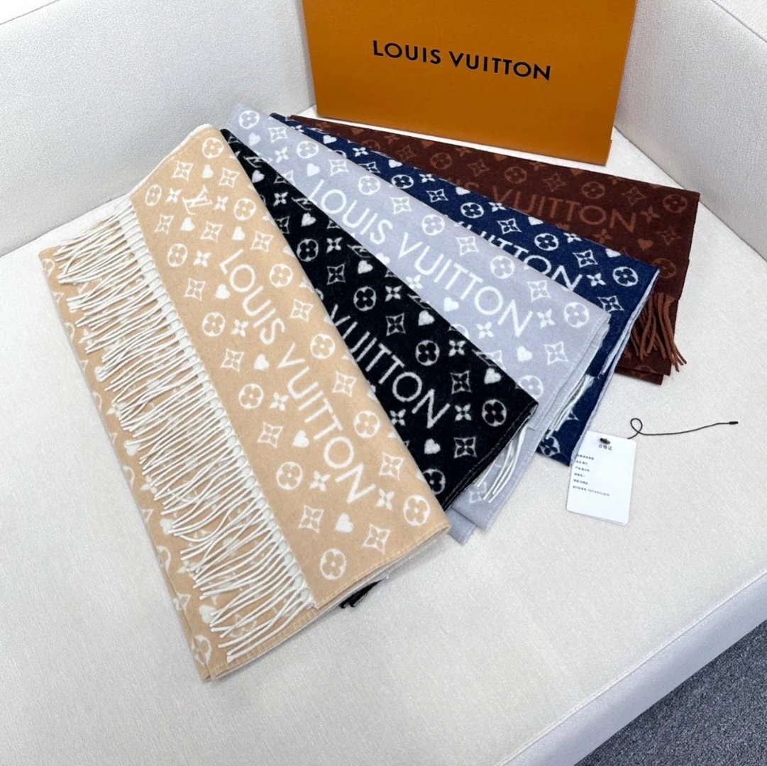 Louis Vuitton Cashmere Scarf Ver.A — Photo 9