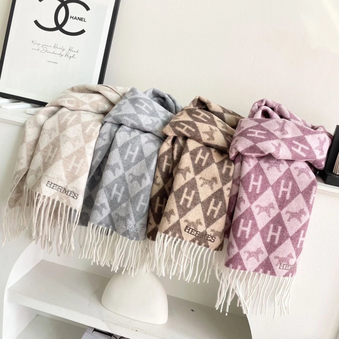 Hermes Cashmere Scarf Ver.J — Photo 5