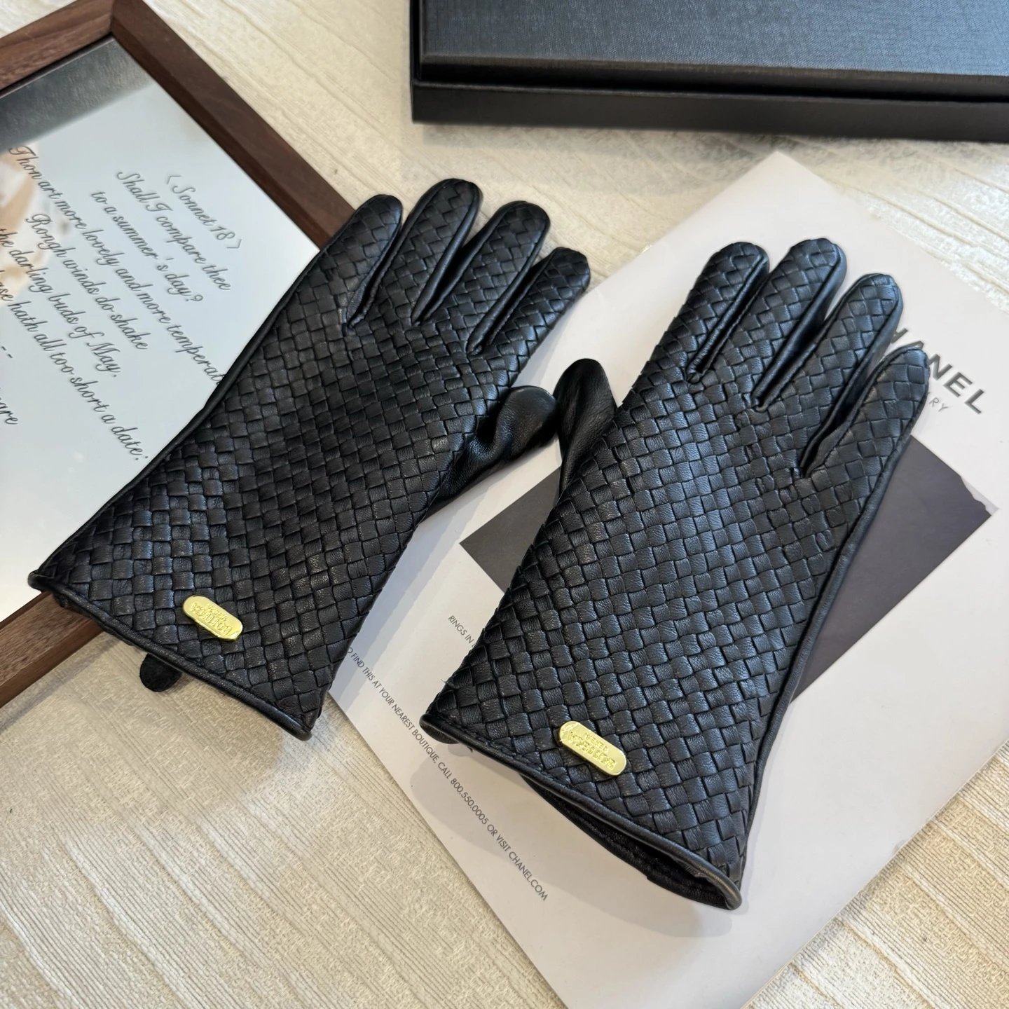 Bottega Veneta Lambskin Cashmere Gloves Ver.B — Photo 4