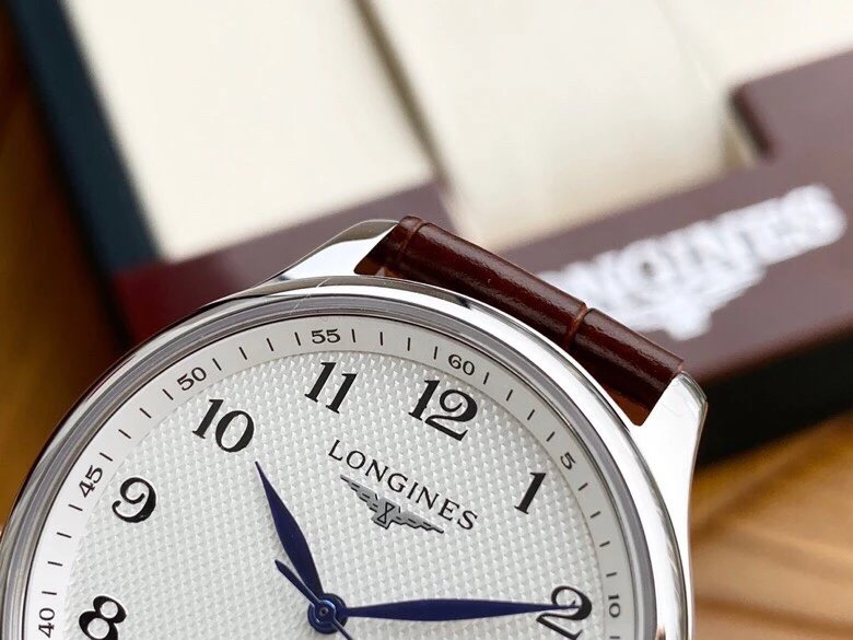 Longines Master Collection Steel Automatic Watch 39mm — Zdjęcie 3