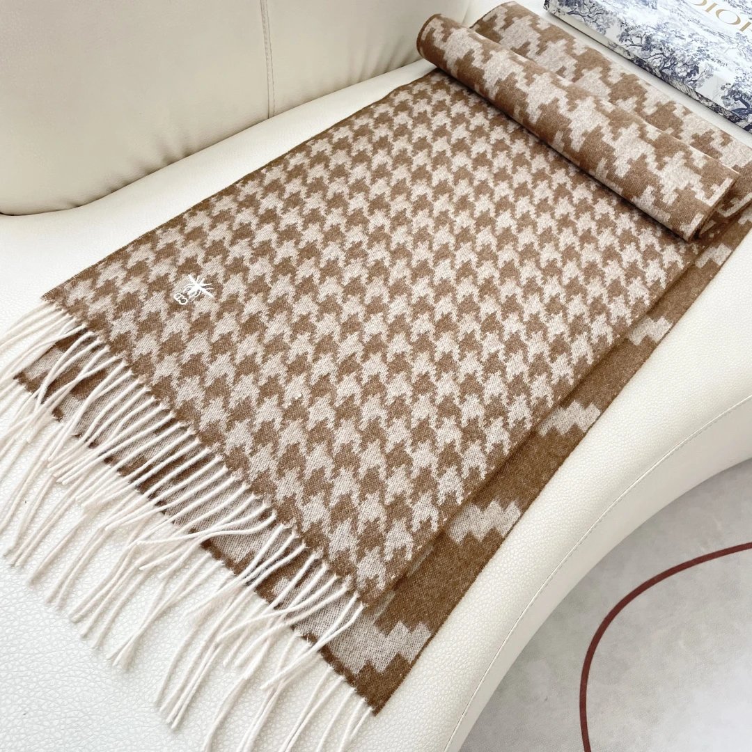 Dior Scarf Ver.D — Photo 7