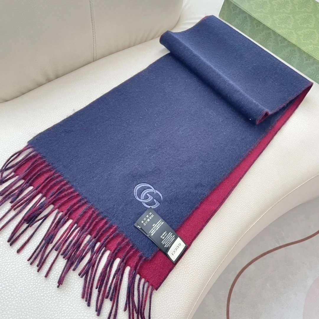 Fendi Cashmere Scarf Ver.A — QC