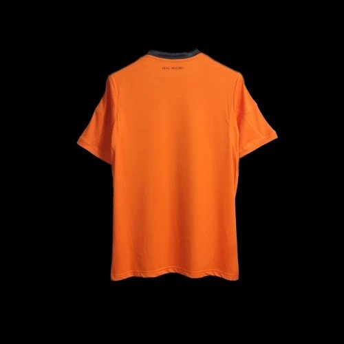 Real Madrid 13/14 Retro Jersey — Photo 2