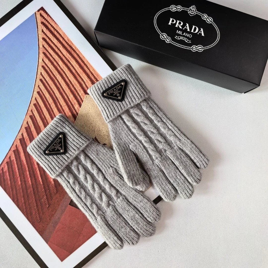 Prada Gloves Ver.A — QC