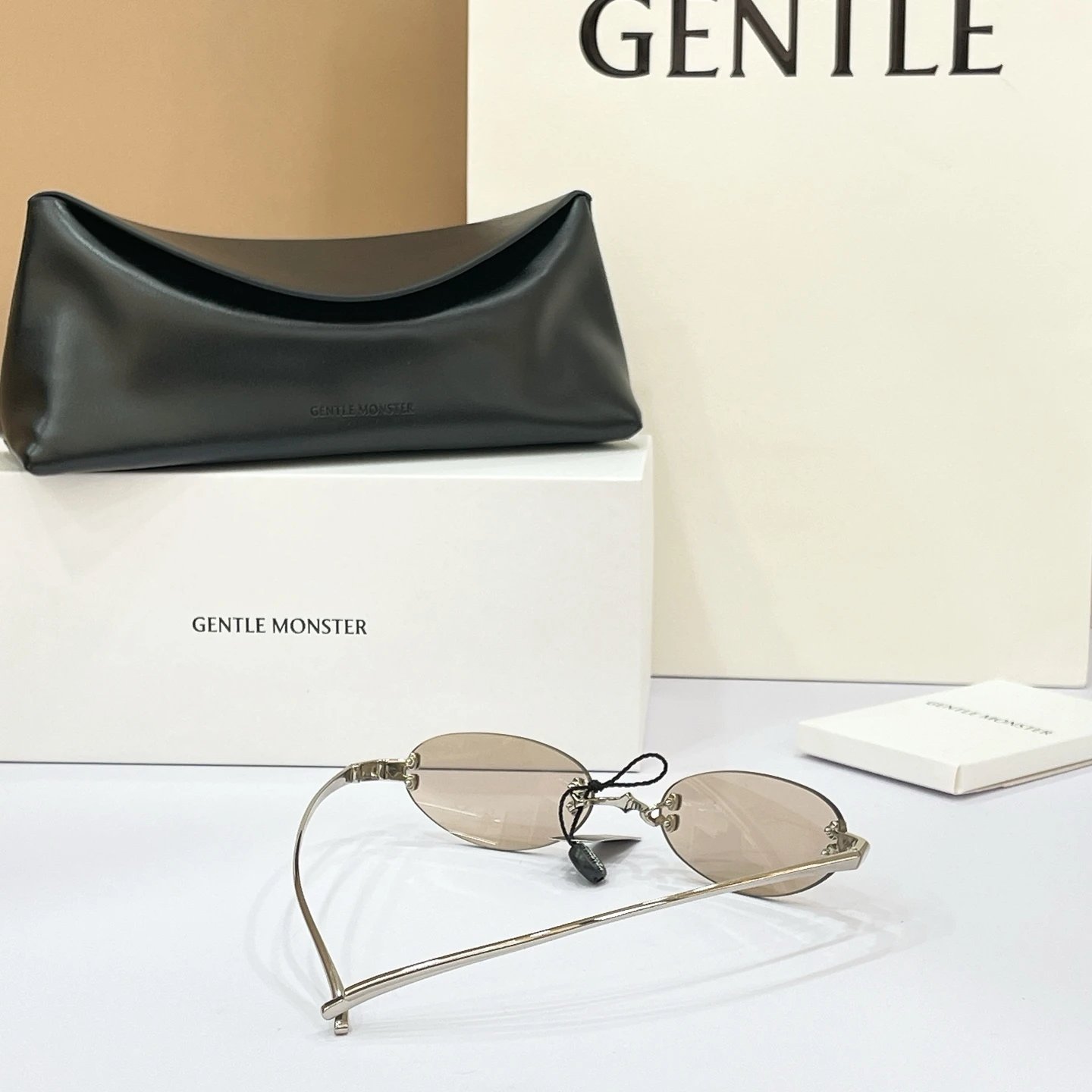 Gentle Monster FURI Sunglasses 57-19-135 — photo 7