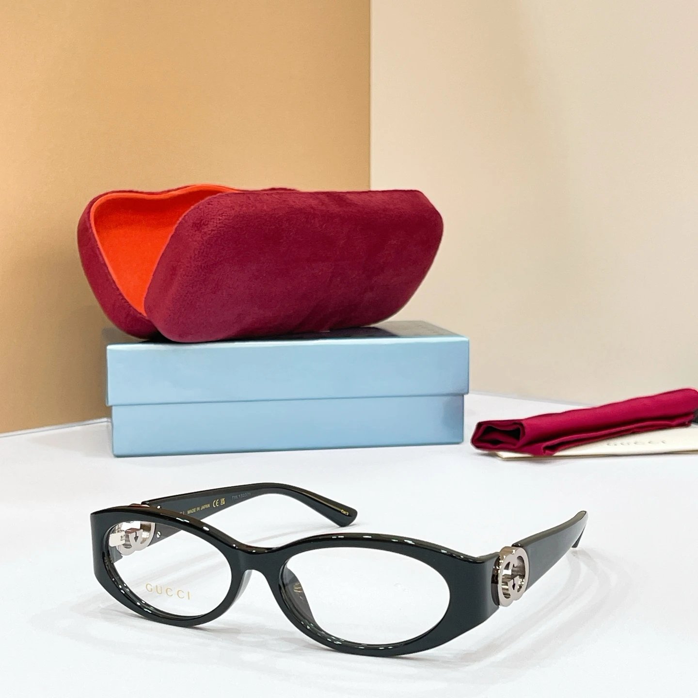 Gucci GG1660S Sunglasses 54-16-135 — QC
