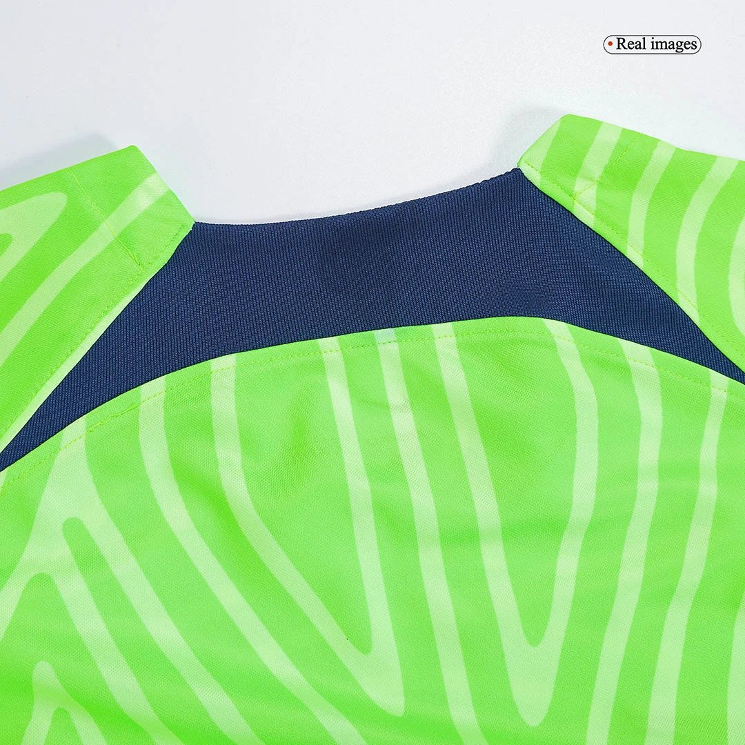 Wolfsburg VfL 22/23 Home Jersey — Photo 10
