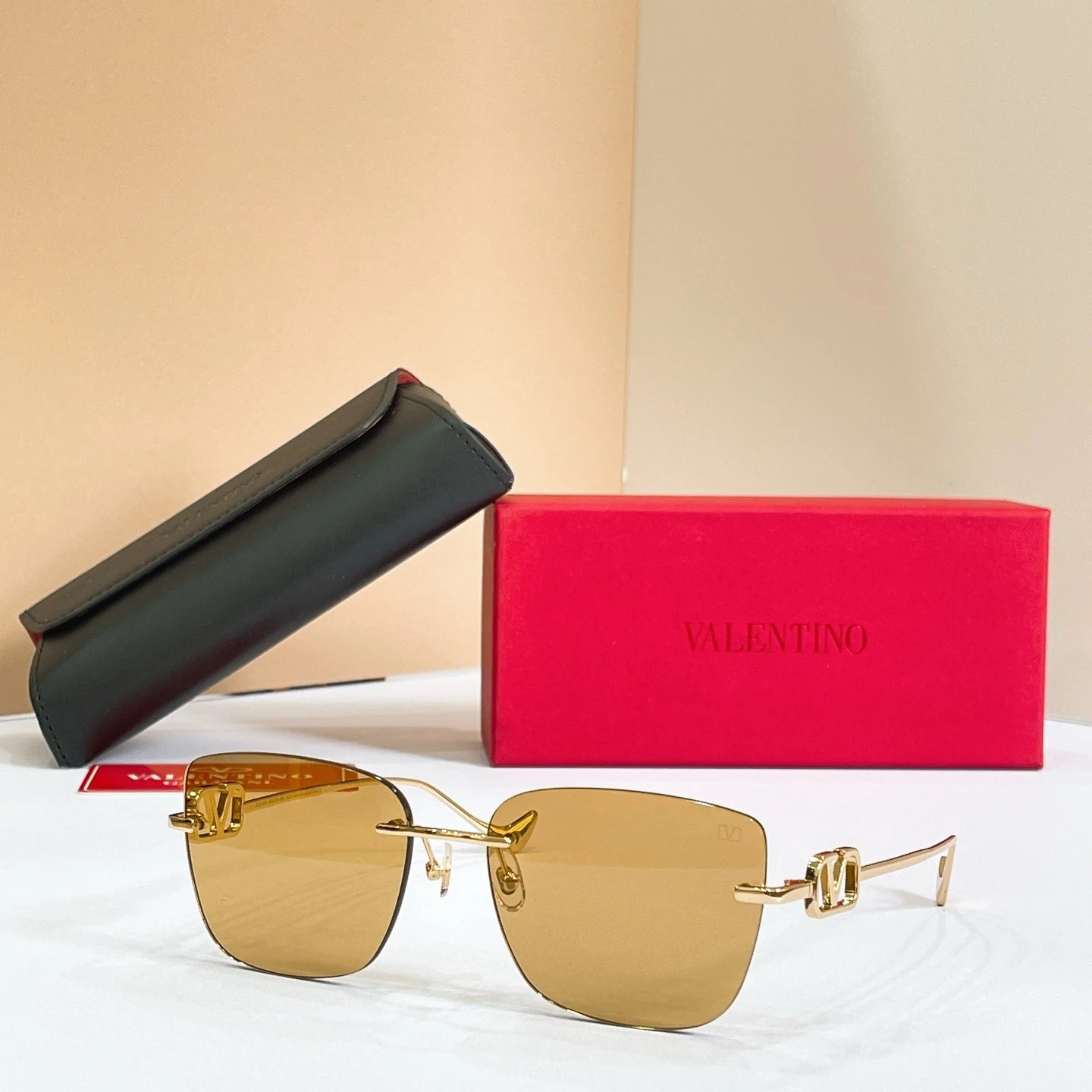 Valentino VLS-189 Sunglasses 60-18-145 Ver.B — photo 4
