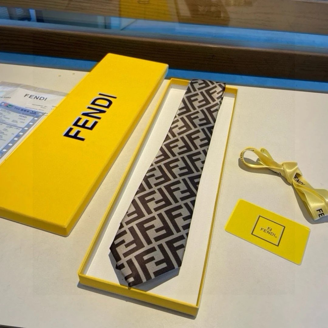 Fendi Silk Tie Ver.C — QC