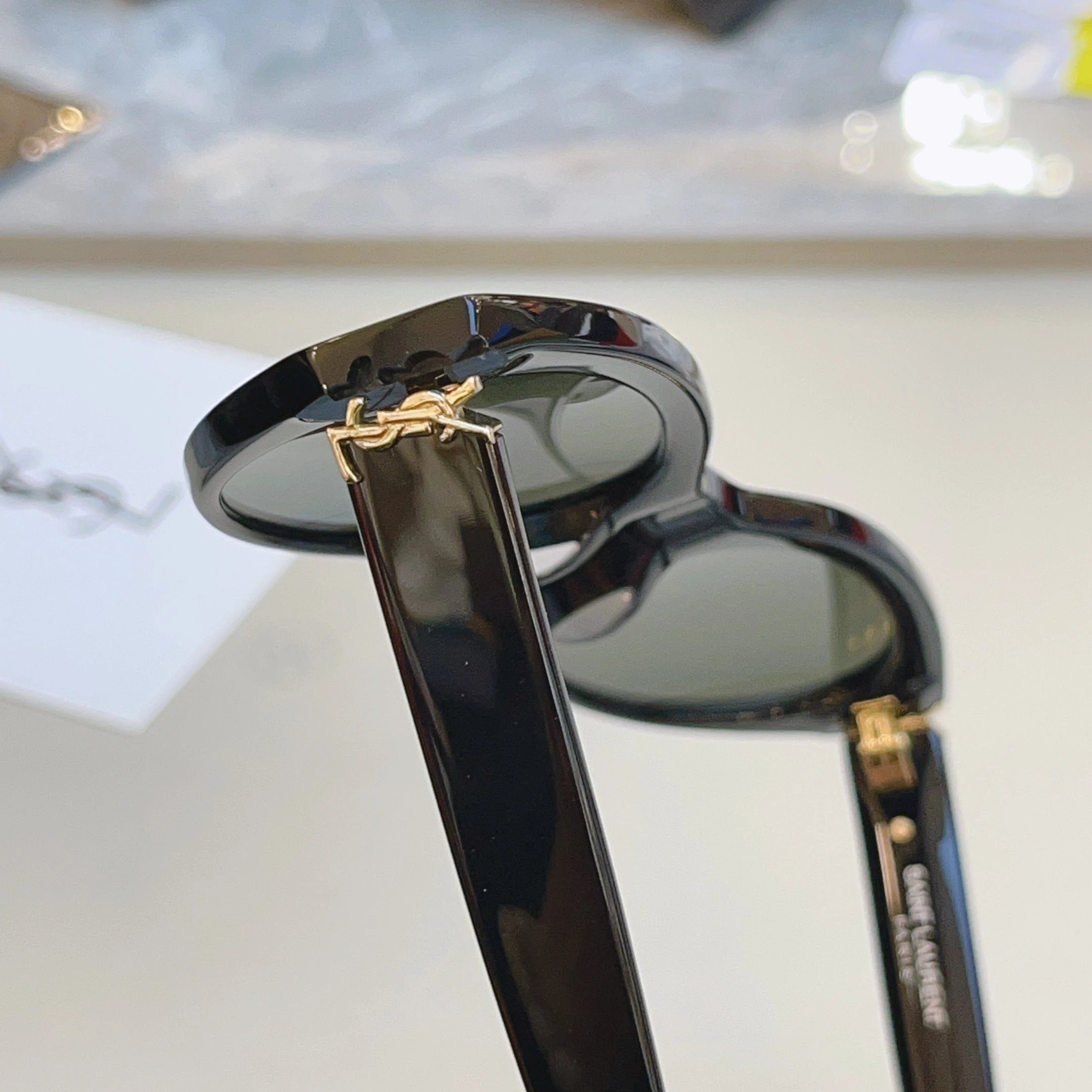 Saint Laurent Sunglasses Ver.D — photo 8