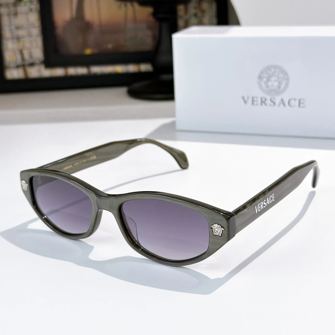 Versace VE2195 Sunglasses 55-18-148 — Photo 3
