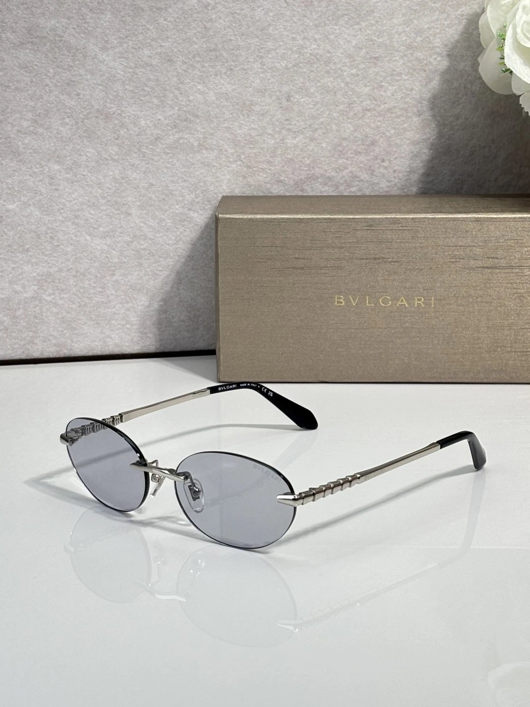 Bvlgari BV50070U Sunglasses 56-16-145 Ver.A — photo 4