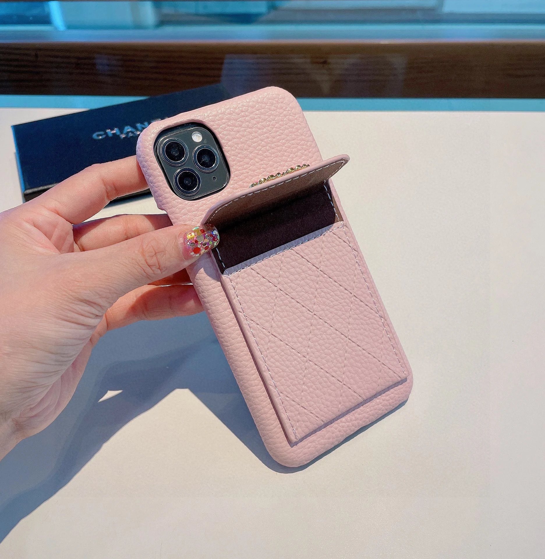 Chanel Phone Case Ver.C — Zdjęcie 7
