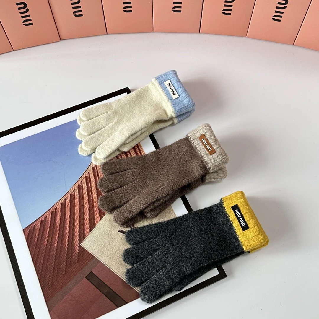 Miu Miu Gloves Ver.E — Photo 7