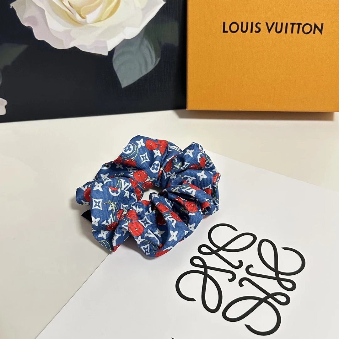 Louis Vuitton Headband Ver.H — Photo 9