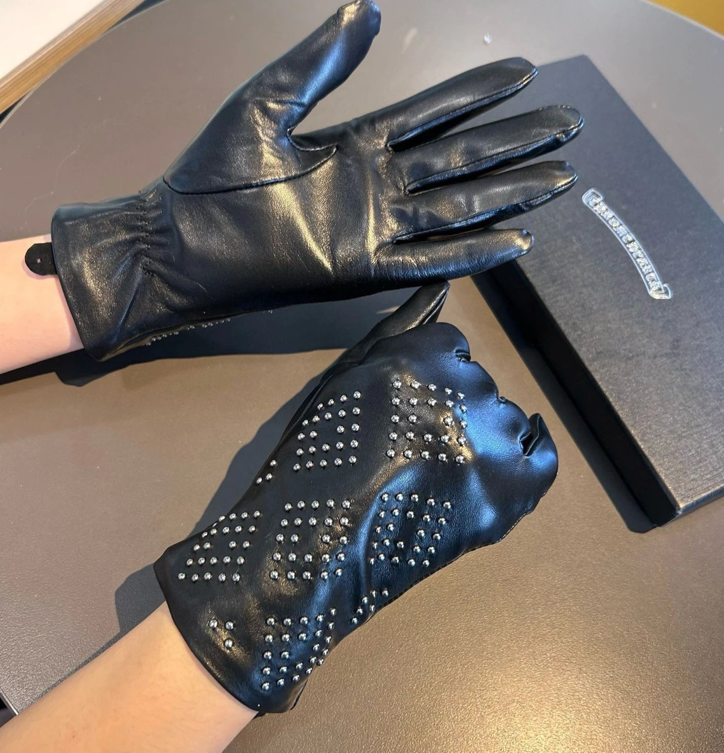 Chrome Hearts Lambskin Cashmere Gloves Ver.B — QC