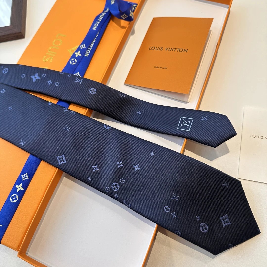 Louis Vuitton Silk Tie Ver.C — Photo 4