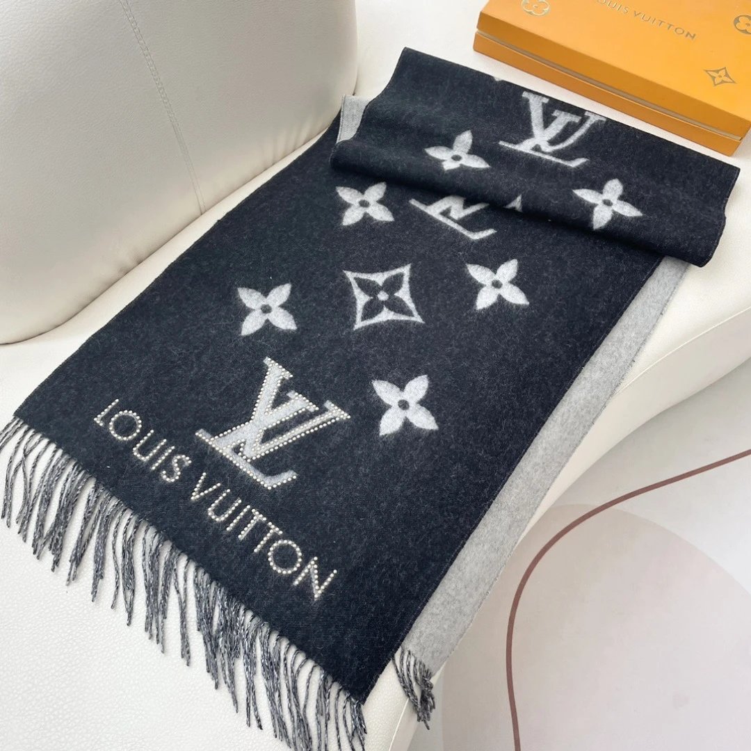 Louis Vuitton Cashmere Scarf Ver.E — QC