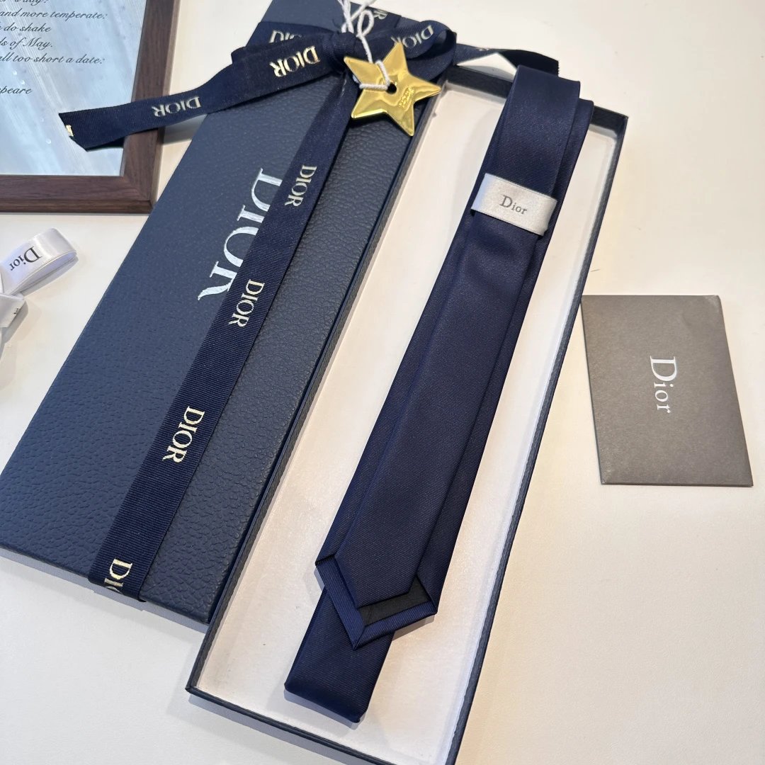 Dior Tie Ver.E — Photo 4
