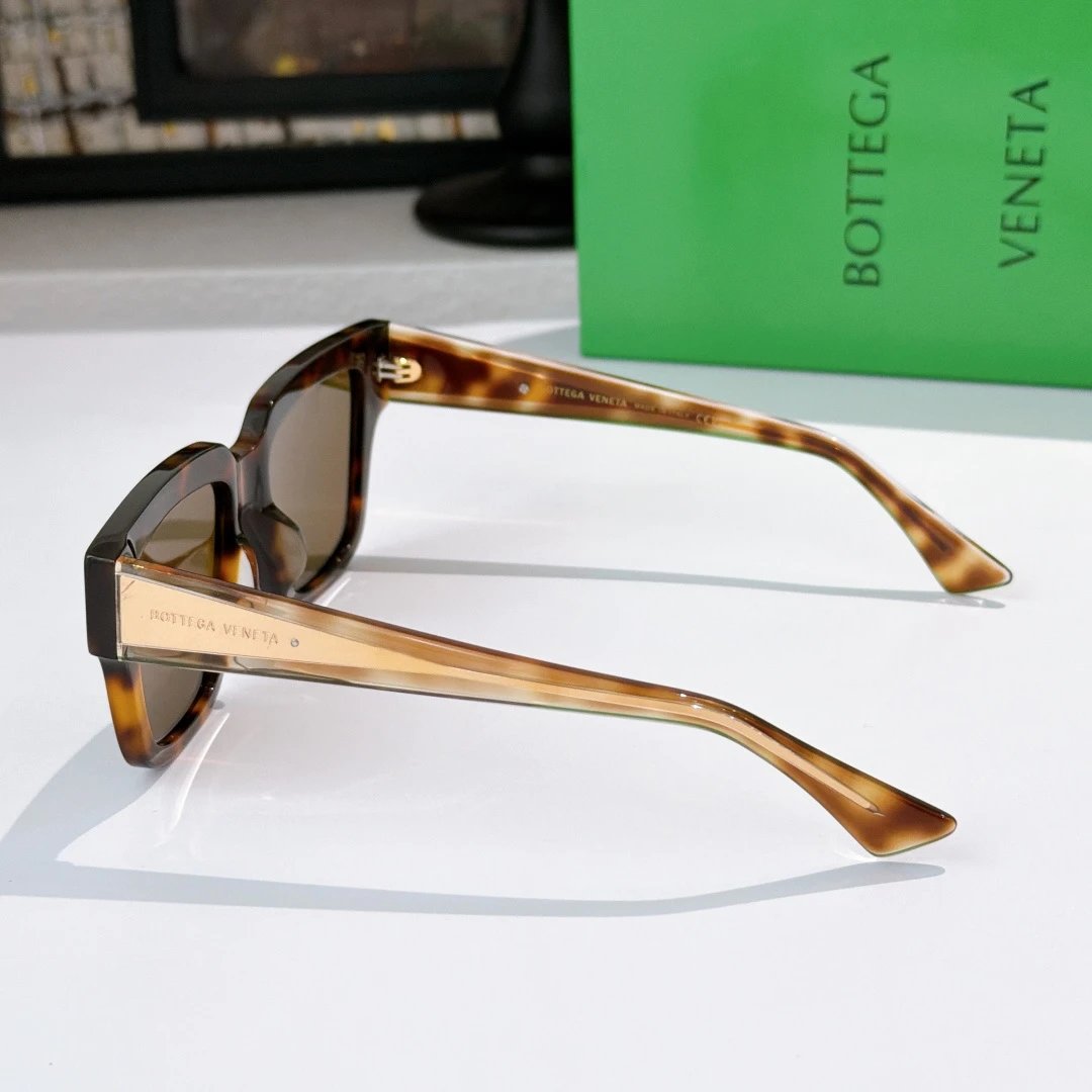 Bottega Veneta BV1276S Sunglasses 52-18-140 Ver.A — Photo 7