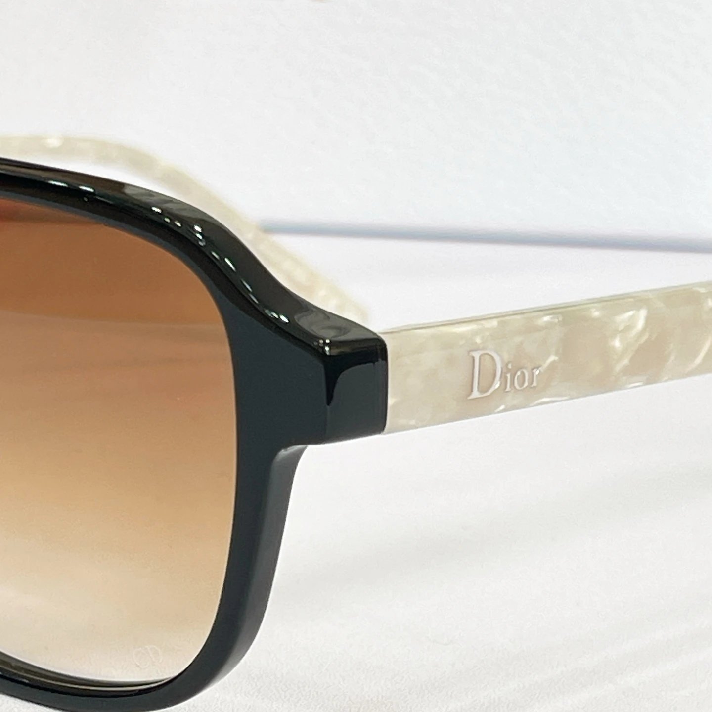 Dior Ribbon Sunglasses 56-14-145 — photo 9