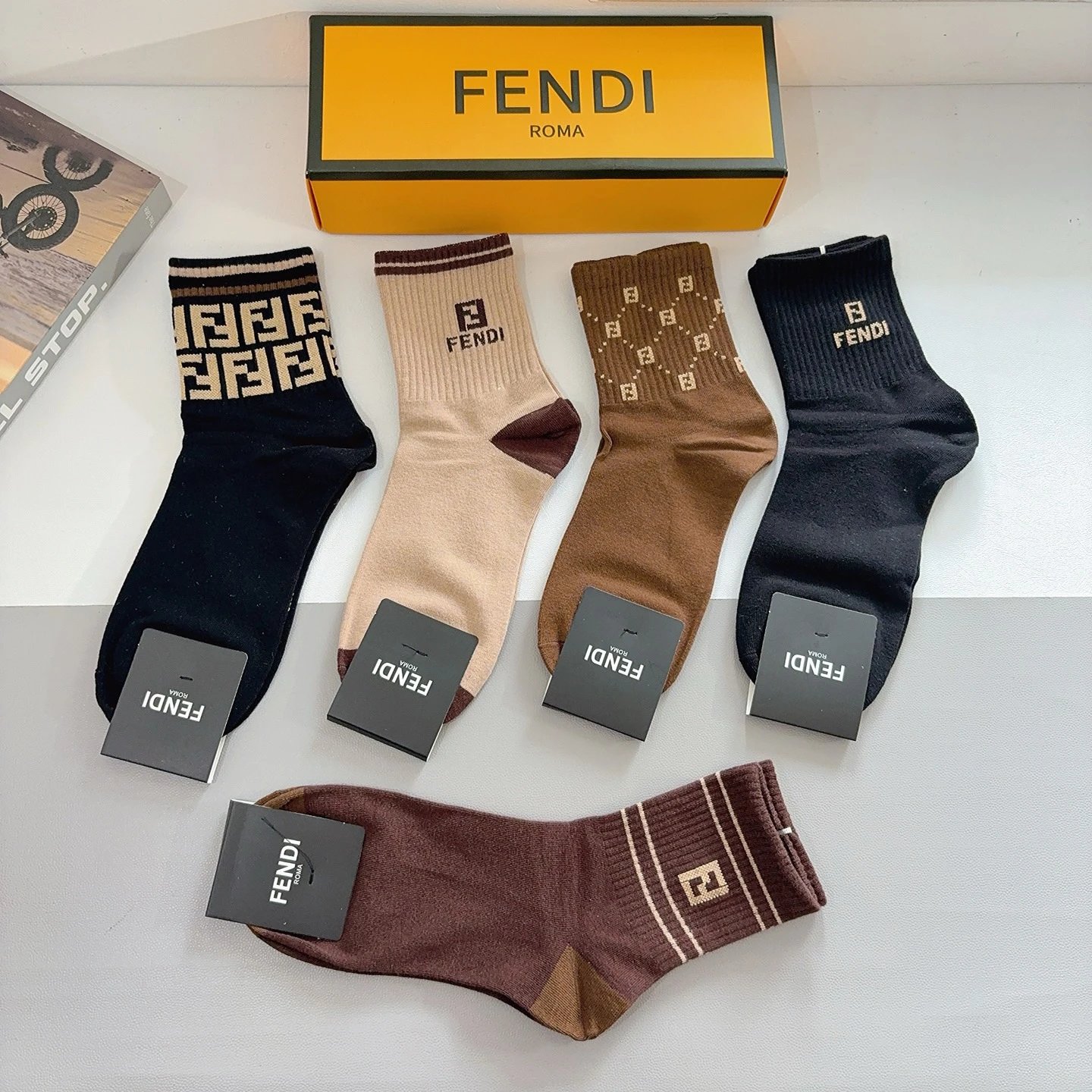 Fendi Crew Cotton Socks Ver.C — photo 3
