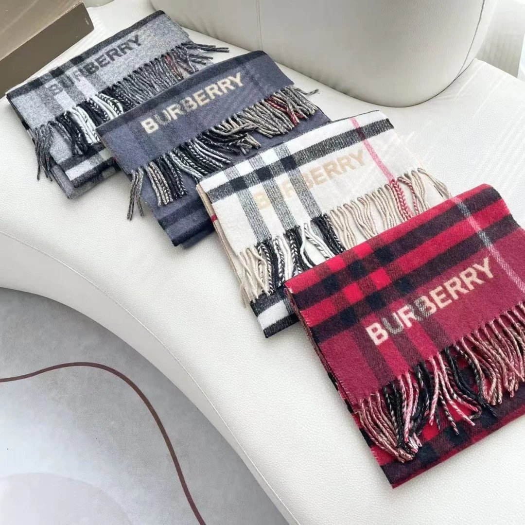 Burberry Cashmere Scarf Ver.C — QC