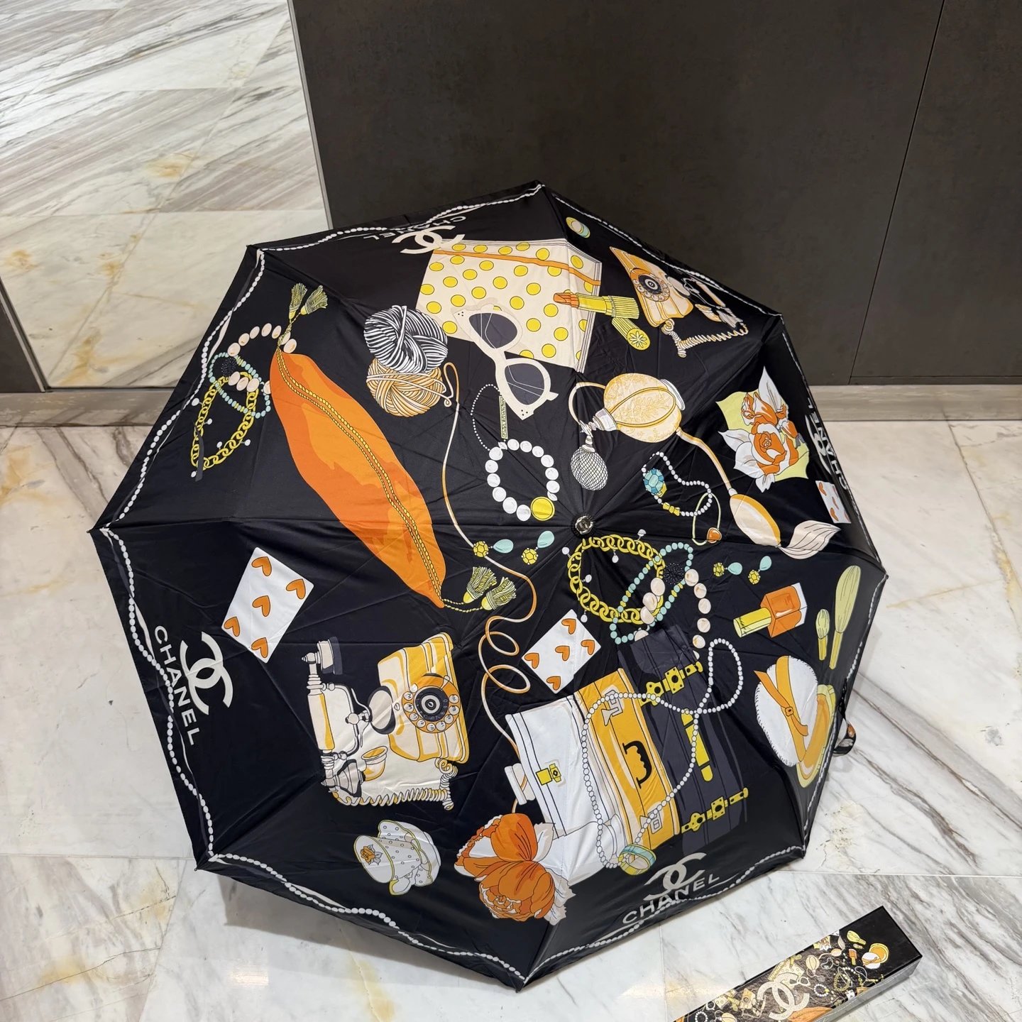 Chanel UV Protection Folding Umbrella Ver.D — Photo 8