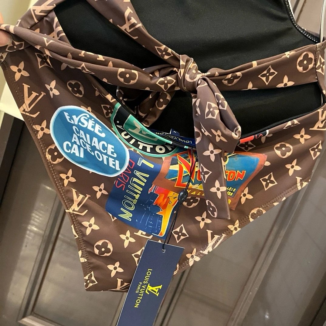 Louis Vuitton One-Piece Swimwear Ver.A — QC