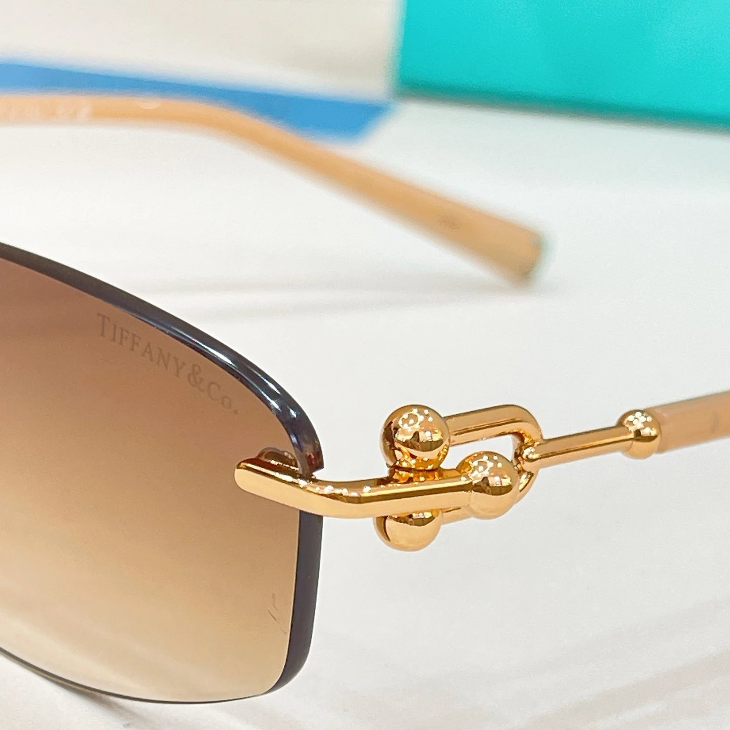 Tiffany TF3114 Sunglasses 59-18-140 — photo 9
