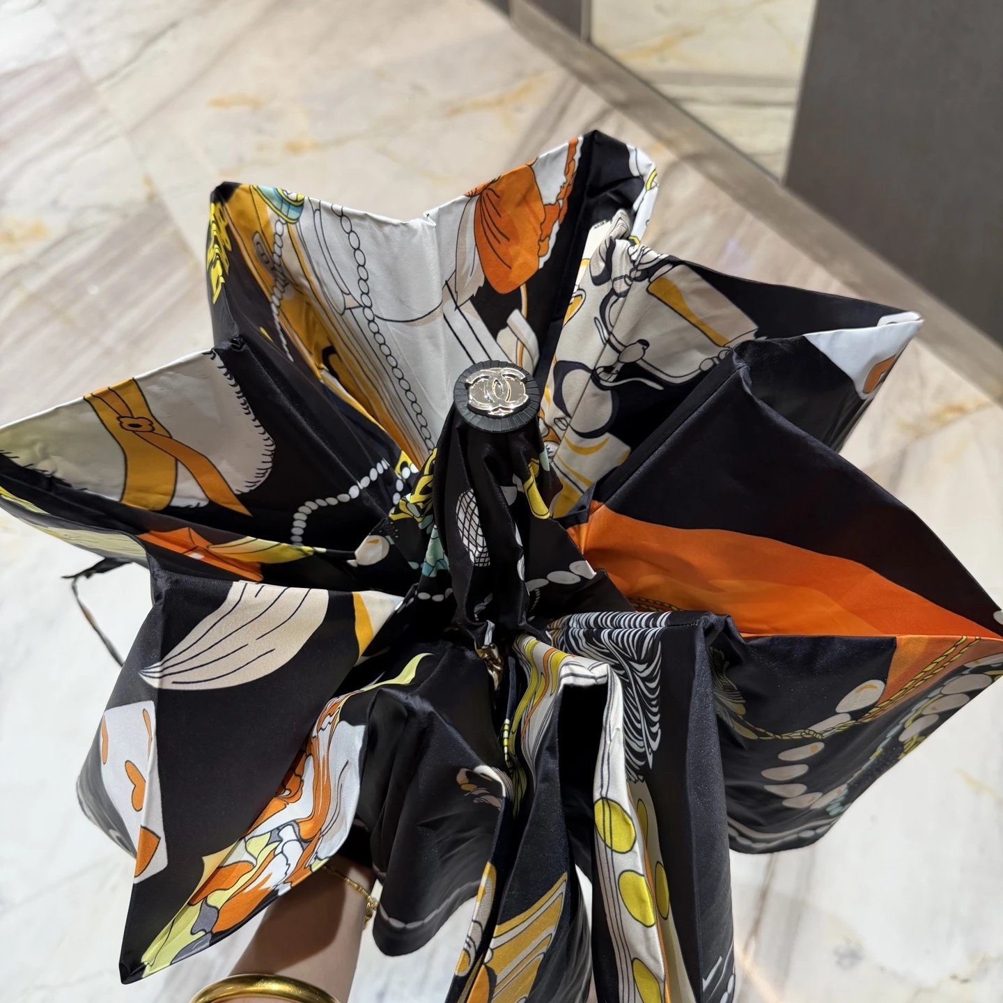 Chanel UV Protection Folding Umbrella Ver.D — Photo 4