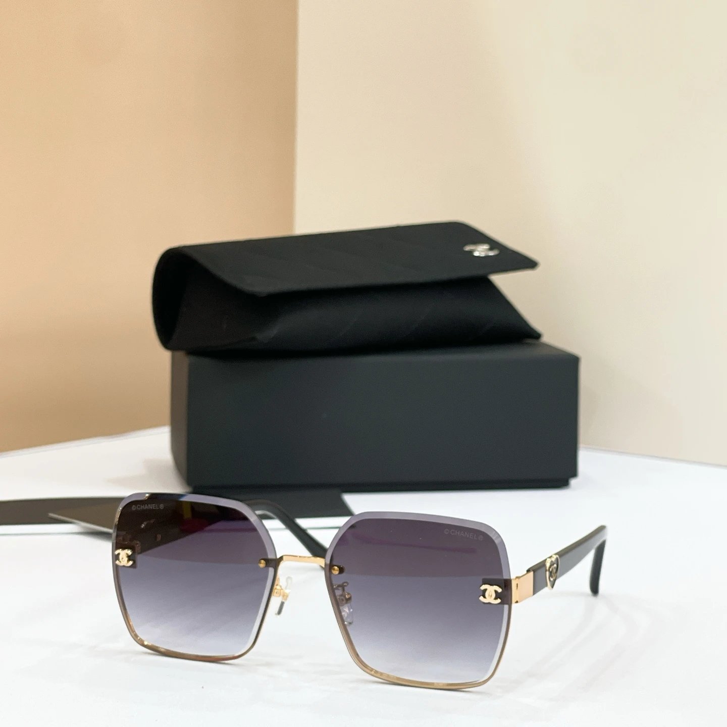 Chanel CH3013 Sunglasses 60-15-145 — Zdjęcie 2