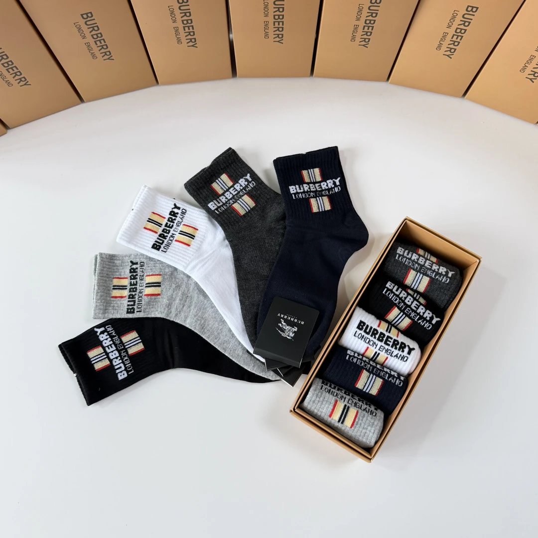 Burberry Classic Crew Socks 5-Pair Box — QC
